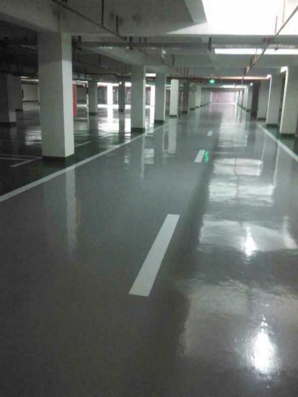 下角银河湾地下车库